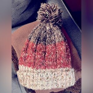 Wool blend knit hat with Pom Pom
